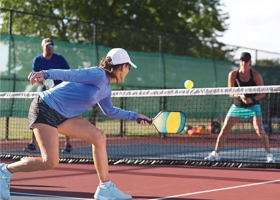 hành trình 4 bước của một khách hàng: từ không biết gì đến chơi pickleball mỗi tuần